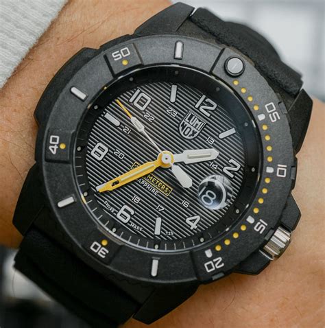 luminox navy seal.